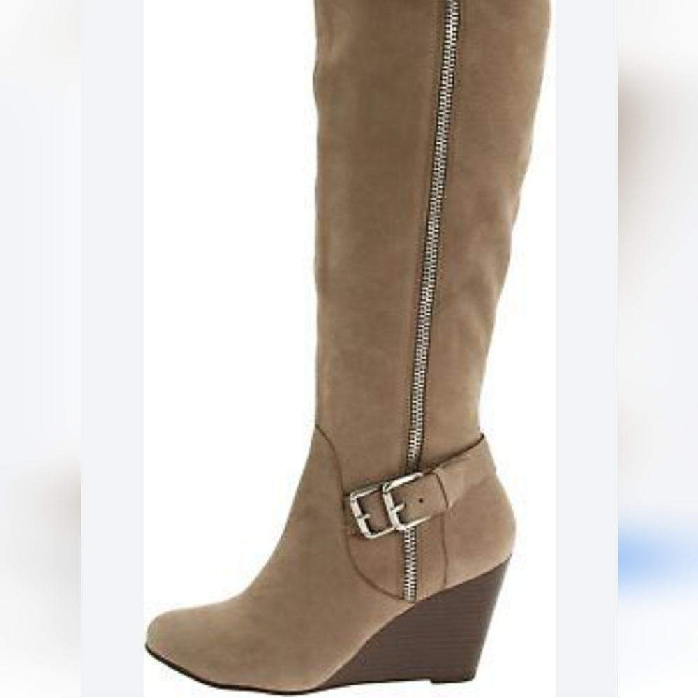 NWOT BCB Generation Boots